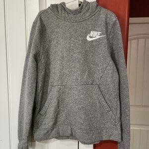 Cozy & Soft Nike Heather Gray Pullover Hoodie w/ Thumb Holes, Youth Size Medium
